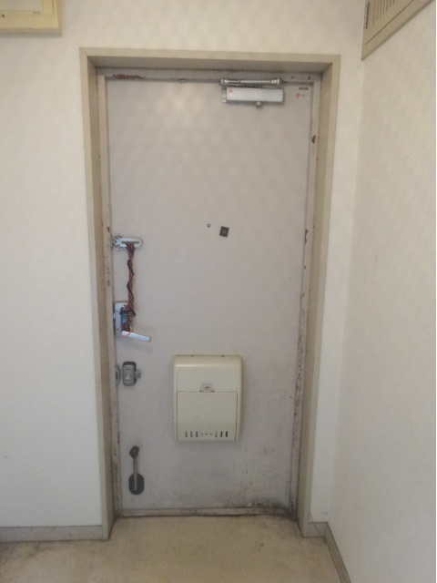 リノベーション前の玄関