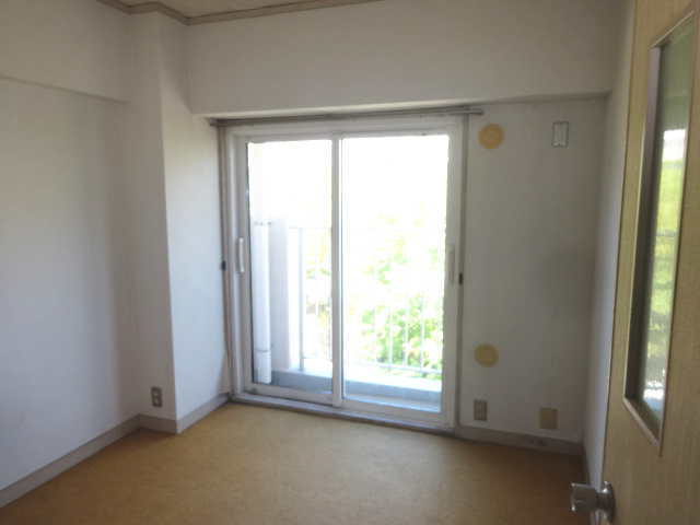 リノベーション前の4.5帖洋室