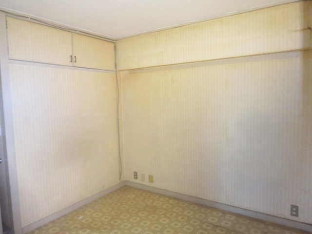 リノベーション前の6帖和室