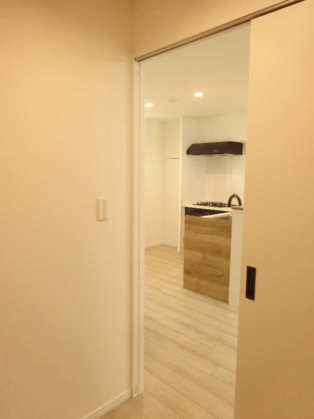 ウォークインクローゼット内部