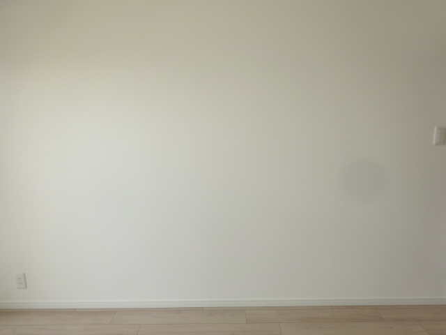 リノベーション後の6帖洋室（旧8帖和室）