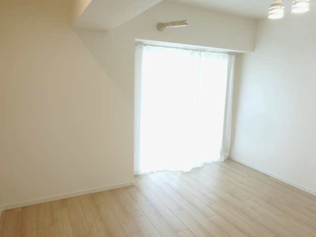 LDK(旧和室6帖）